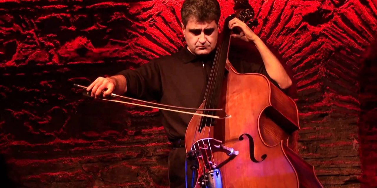 Le contrebassiste Renaud Garcia-Fons ouvre la saison Jazz, à Vienne