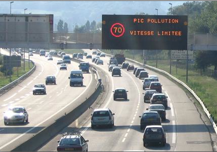 Nouvelles mesures plus strictes en cas de pollution de l’air à Lyon : la vignette Crit’air devient obligatoire