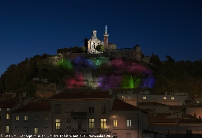 Dès le 8 décembre : visible de l’A7, un show lumineux permanent à partir de la colline de Pipet à Vienne…