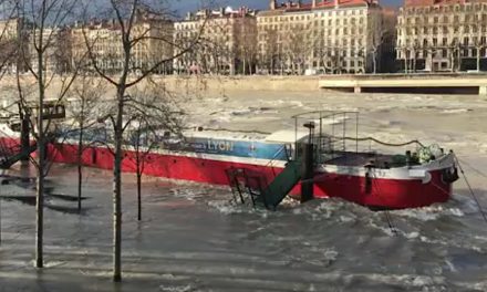 Inondations : le Rhône déborde