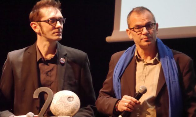 Soirée de l&rsquo;entreprise de la CCI à Vienne : la librairie Lucioles reçoit le trophée du commerce