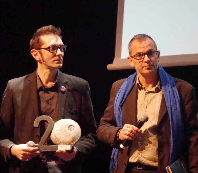 Soirée de l’entreprise de la CCI à Vienne : la librairie Lucioles reçoit le trophée du commerce