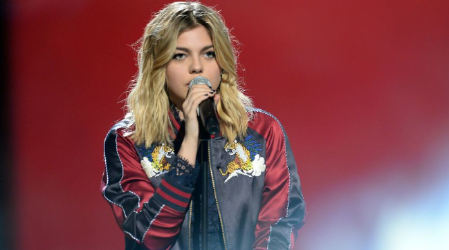 Et de dix ! Louane annoncée en concert le 15 juillet au théâtre antique de Vienne