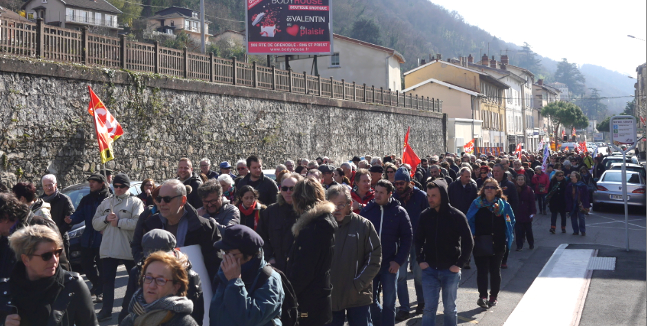Journée de grève nationale : un millier de manifestants dans les rues de Vienne