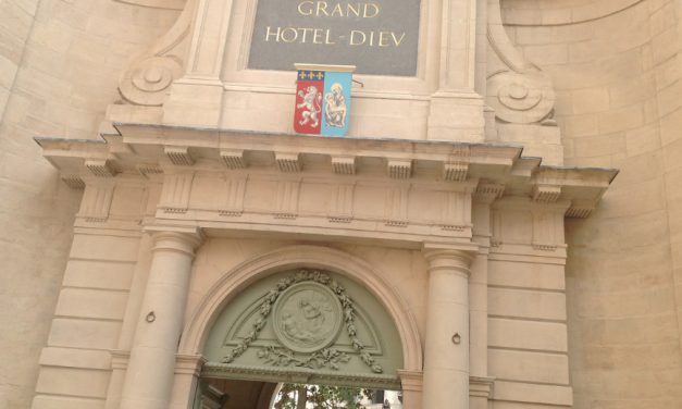 A Lyon, le Grand Hôtel-Dieu a ouvert ses portes au public  : première visite guidée…
