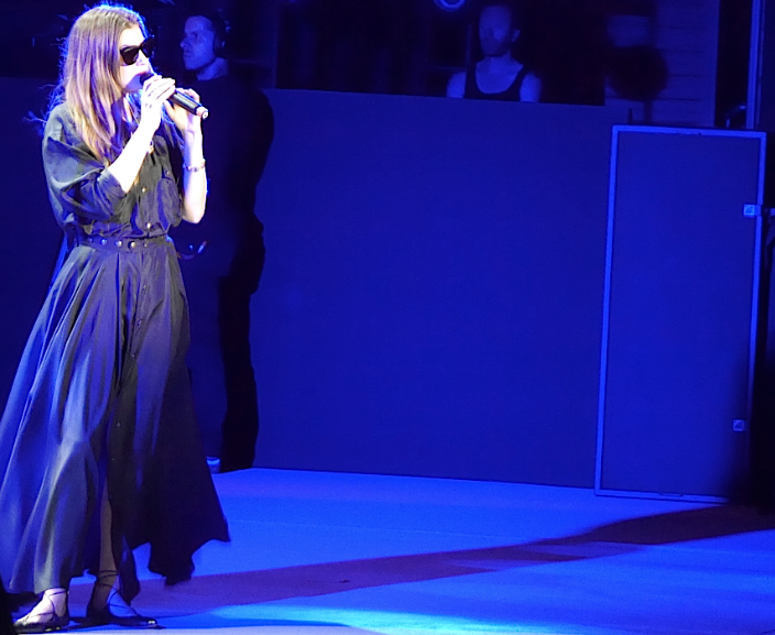 Elle a envoûté près de 7 500 festivaliers : Melody Gardot, l’émotion à fleur de peau