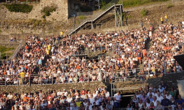 5 000 spectateurs au théâtre antique pour le retour des anciennes gloires du funk