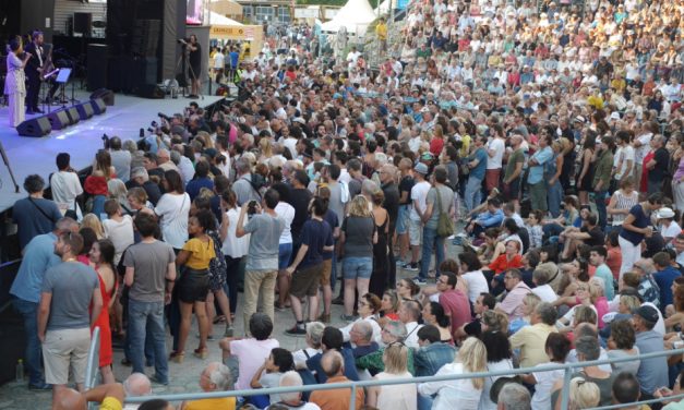 Elle a envoûté près de 7 500 festivaliers : Melody Gardot, l&rsquo;émotion à fleur de peau