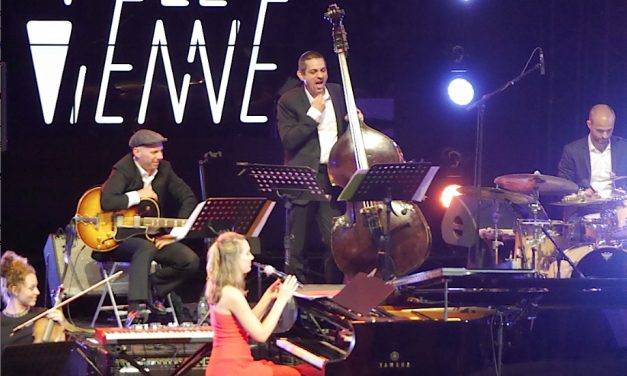 Elle a envoûté près de 7 500 festivaliers : Melody Gardot, l&rsquo;émotion à fleur de peau