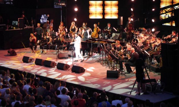 Elle a envoûté près de 7 500 festivaliers : Melody Gardot, l&rsquo;émotion à fleur de peau