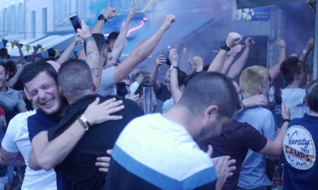 La France en demi-finale : scènes de liesse, cours Brillier