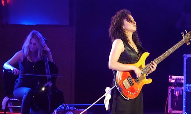 Devant 5 000 festivaliers au théâtre antique : les étincelles du guitar hero Jeff Beck