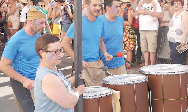 Le cours Romestang, avant la rue de la Ré : dernière répétition avant la Biennale de la Danse