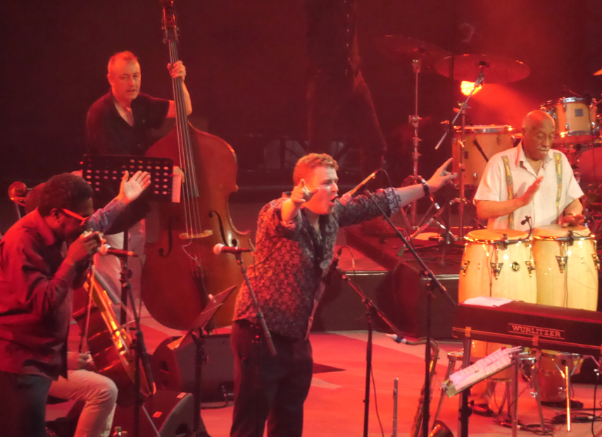 Jazz à Vienne : 6 000 festivaliers en transe pour Mama Africa