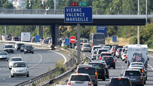 L’A7 déjà saturé entre Lyon, Vienne et Valence : Bison futé voit rouge aujourd’hui