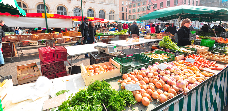 14 juillet : il y aura bien un marché samedi matin, mais les cérémonies sont décalées