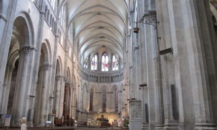 Après la découverte d’une valise suspecte : la cathédrale Saint-Maurice à Vienne évacuée