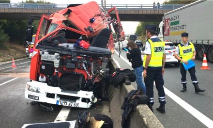 Le voleur du camion de pompiers était schizophrène: on connaît le profil du conducteur mort sur l’A47