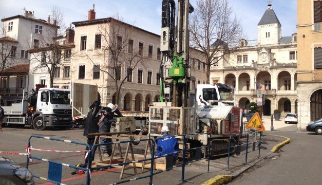 Projet de parking souterrain, place de l&rsquo;hôtel-de-ville à Vienne : Thierry Kovacs estime avoir un dossier en béton…