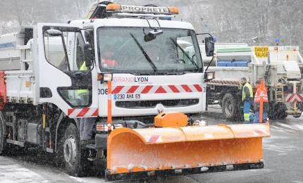 Alors que Météo France est…en grève, la Métropole de Lyon accentue son dispositif de déneigement