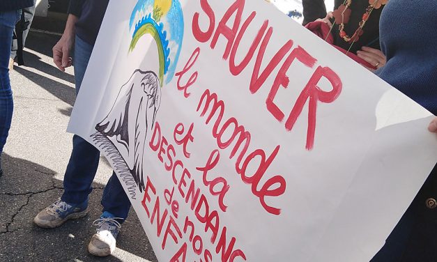 Ils étaient 500, toutes générations confondues : la manifestation pour le Climat mobilise les Viennois