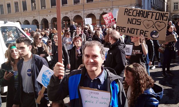 Ils étaient 500, toutes générations confondues : la manifestation pour le Climat mobilise les Viennois