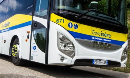 Accident mortel du cours Brillier à Vienne : le conducteur du car gardé à vue, déféré au parquet ce mercredi