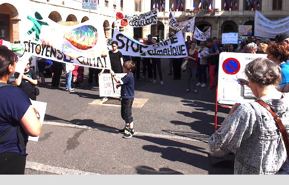 Deux cents à marcher pour le climat samedi matin à Vienne