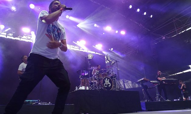 Retour en images sur les Authentiks : 6 500 festivaliers en transe au théâtre antique pour BigFlo & Oli, and co…