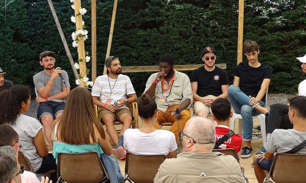 Retour en images sur les Authentiks : 6 500 festivaliers en transe au théâtre antique pour BigFlo & Oli, and co…