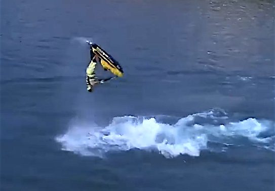 Cabrioles en jet ski, feu d’artifice, toutes les images du 14 juillet : le Journal TV  de la semaine à Vienne