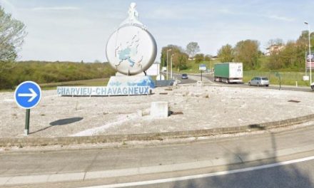 Un jeune motard perd la vie sur un rond-point à Charvieu-Chavagneux