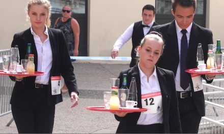 Renaissance de la course des garçons de café à Vienne : près d’une centaine de participant(e)s
