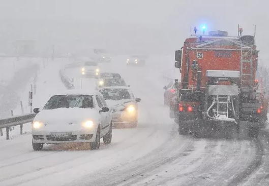 A Lyon et dans le Nord-Isère : risque d’épisode neigeux en plaine, jeudi et vendredi