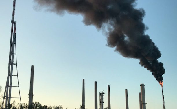 Raffinerie de Feyzin : panaches de fumée noire et nuisances sonores attendus pendant 7 semaines…