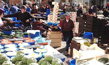 Il y aura bien un marché samedi matin dans le centre de Vienne, mais il sera réduit et réorganisé