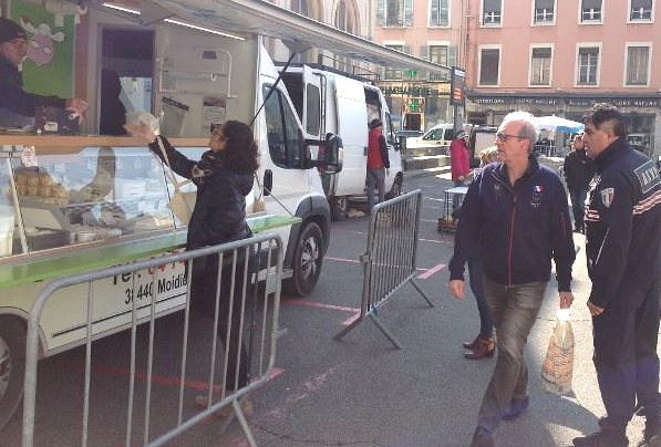 Le retour du marché de plein air à Vienne : plus protégé qu’au supermarché…