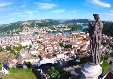 Avec le coronavirus, les villes moyennes comme Vienne vont-elles prendre leur revanche ?