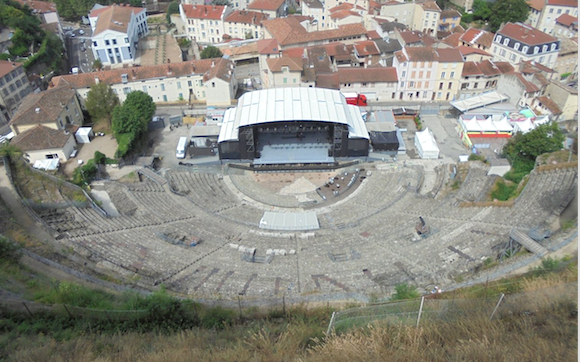 Malgré la suppression du Festival, il y aura une ambiance musicale Jazz cet été à Vienne et même deux concerts au théâtre antique…sans public