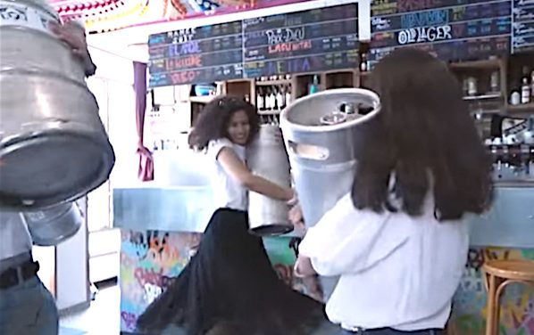 La réouverture des bars et restaurants, la vidéo décalée du BHV, etc. : le journal TV de la semaine à Vienne