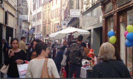 Un nombre record de commerçants participants pour la “Grande Braderie” de Vienne, les “2J”, vendredi et samedi