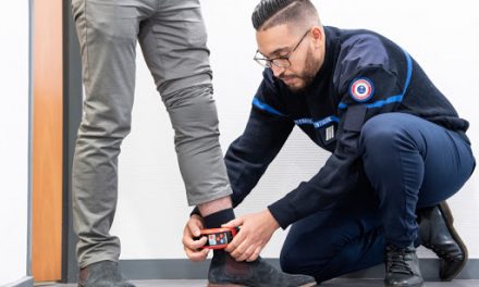 Un surveillant de la pénitentiaire pris à partie dans un quartier de Vienne