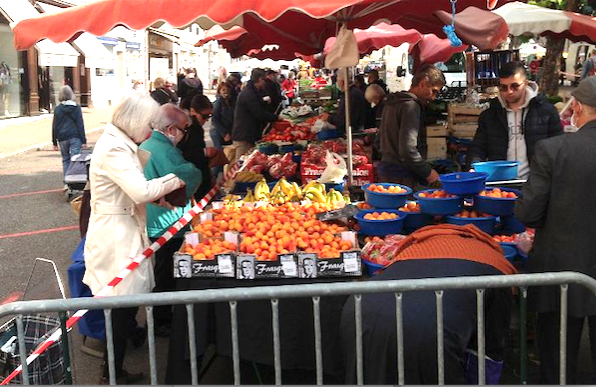 Reconfinement : le marché de Vienne maintenu demain samedi, mais… ; les magasins qui restent ouverts…