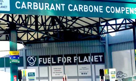 Ouverture à Bourgoin-Jallieu de la 1ère station-service 100 % carbone compensé d’Auvergne-Rhône-Alpes