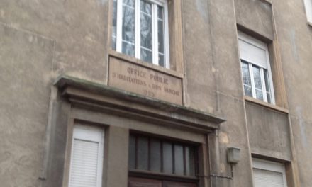Le plus vieil immeuble HLM de Vienne, avenue du Général Leclerc, va être rasé