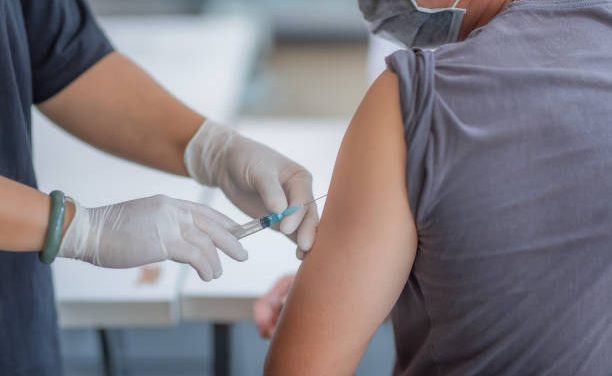 12 000 personnes vaccinées en Auvergne-Rhône-Alpes, au 5ème rang des régions françaises