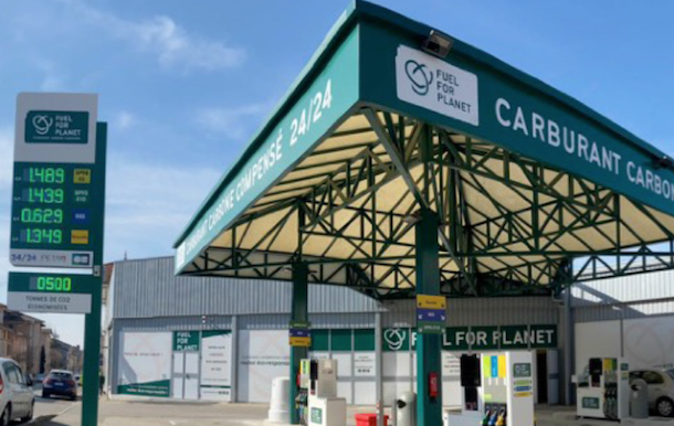 La station service berjallienne 100 % Carburant Carbone Compensé rencontre l’intérêt des automobilistes