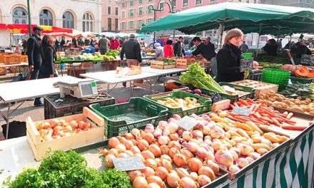 Reconfinement, les nouvelles mesures à Vienne : plus que de l’alimentaire sur les marchés, accueil périscolaire limité, etc.