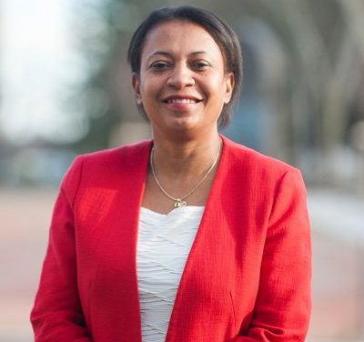 Parti Socialiste : Hélène Geoffroy, maire de Vaulx-en-Velin, candidate en campagne à Vienne et Bourgoin-Jallieu