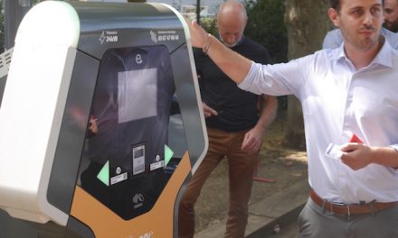 Les 2 premières bornes électriques inaugurées à Vienne sur le domaine public : 20 vont suivre…